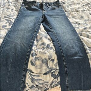 Stylish Indigo Women's Straight Leg Jeans